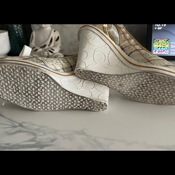Coach wedges 7.5 - Picture 4 of 5